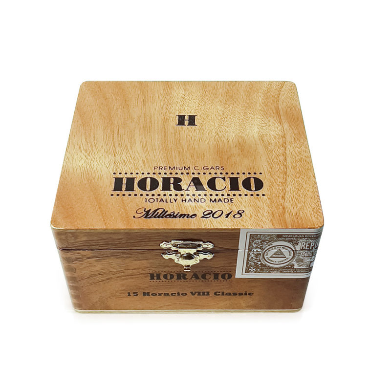 Cigar Horacio 8 millesime 2018 box close